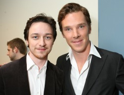 madlu:  mcavoy-who-is-locked:  iamsherloocked:  My two favourite men! …..McBatch :D  OMG TOO MUCH PERFECTION  LITTLE SEXY BITCH MCAVOY  oh stop it you С: 