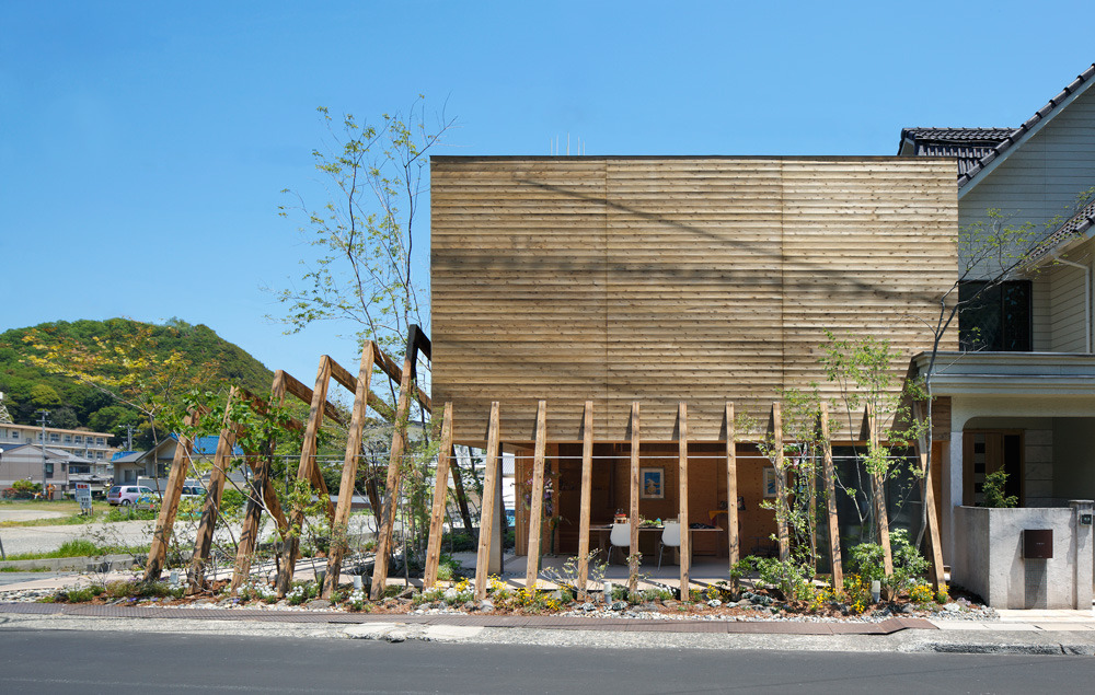 fabriciomora:Fluid boundary: Community centre (Fukuyama, Japan) - UID architects