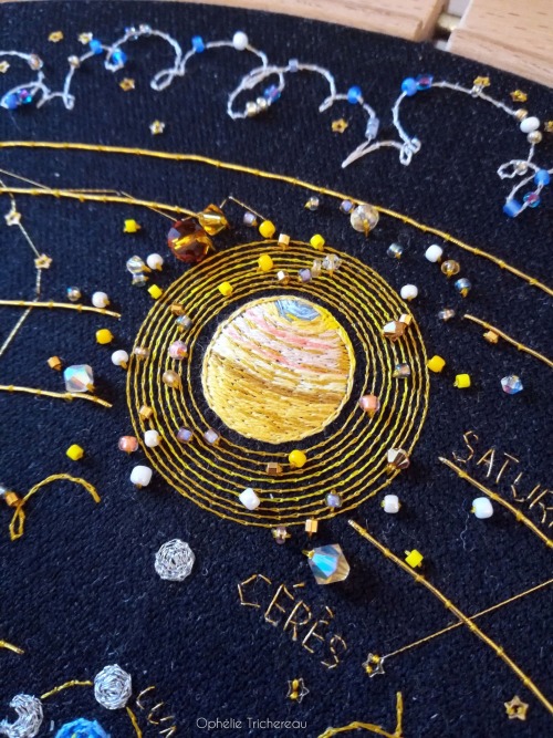 ultramarineblues: sosuperawesome:  Solar System Embroidery Ophelie Trichereau on Etsy   @diseonfire