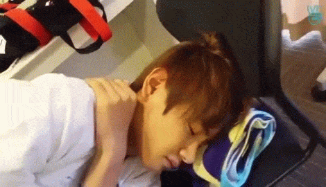 tonights:maknae strikes again ♡