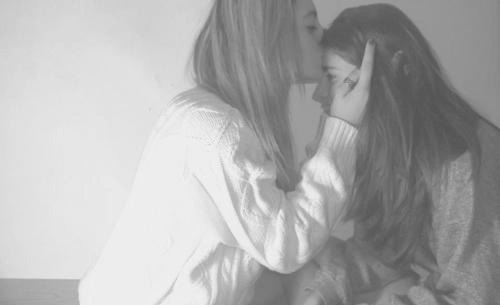 Heylesbianlove
