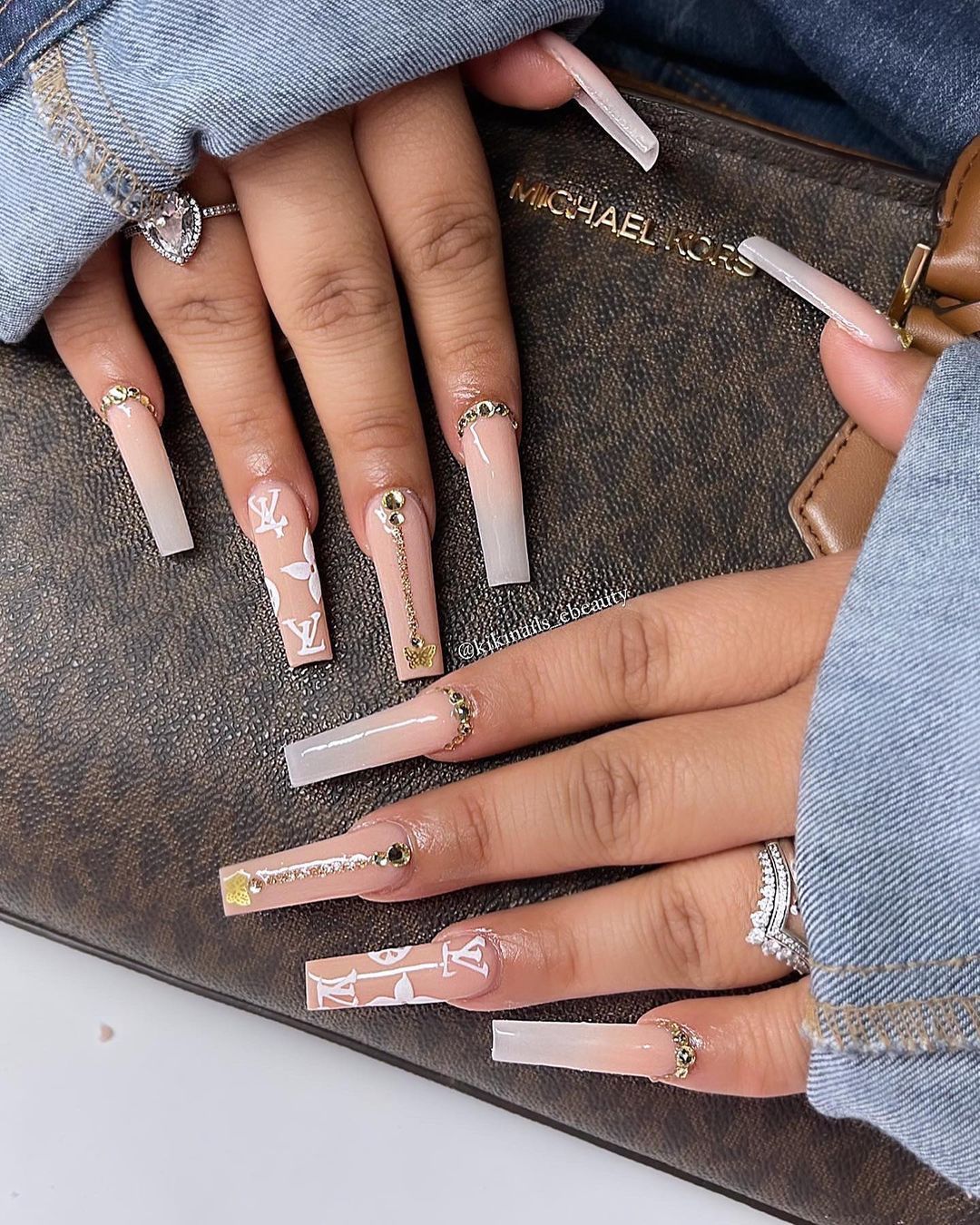 Louis Vuitton Nails 