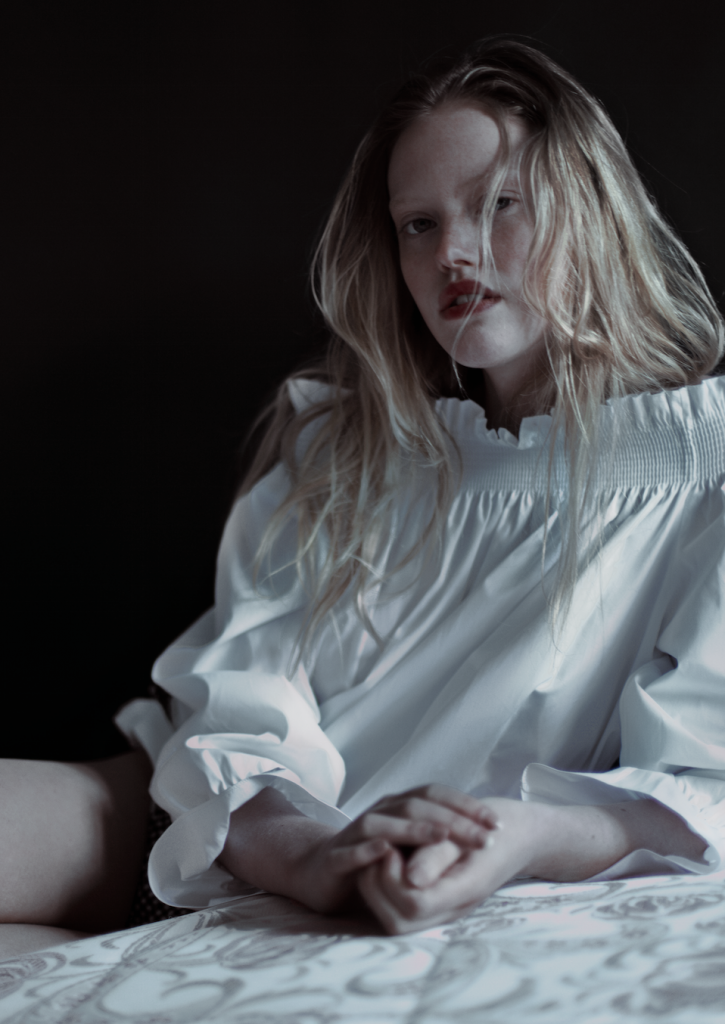 bienenkiste:  “Fourteen hours”. Photographed by Azahara Fernandez for Wonderland