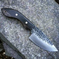 lionsdenblades:  Bobcat Skinner - 1095 with African Blackwood and brass..  #knife #knifelife #knifefanatics #knifemaking #knifecommunity #knifestagram #knifenut #metalwork #woodworking #americanmade #donttreadonme  #dailybadass #theknifeclub #hunting