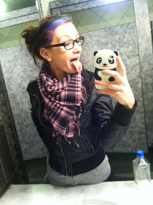 orchestraoffleshandbones:  School timmmmeee!