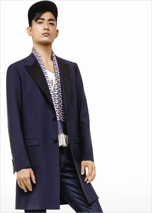 death-by-dior:global-fashions:  Sung Jin Park - DOLCE & GABBANA S/S 2015 LOOKBOOK#sungjinpark #dolce&gabbana #menswear #fashion  X