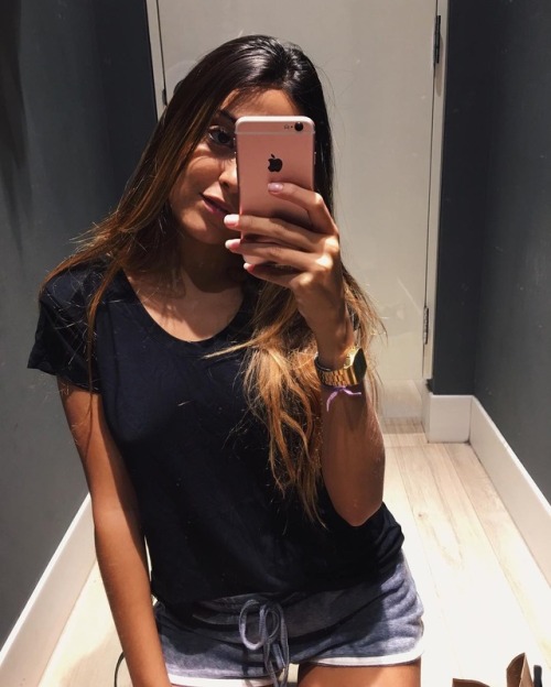 http://streetgrl.tumblr.com/post/159076900347