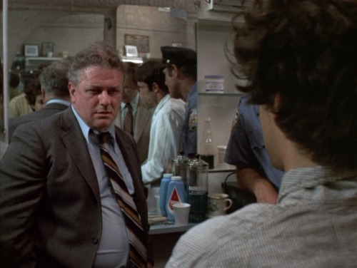  Dog Day Afternoon (1975) - Charles Durning as Moretti [photoset #3 of 4]