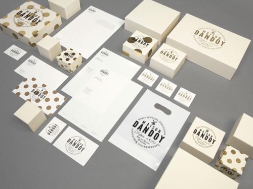 More about the Maison Dandoy identity and packaging by Base on WE AND THE COLOR
Follow WATC on:
Facebook
Twitter
Google+
Pinterest
Flipboard
Instagram