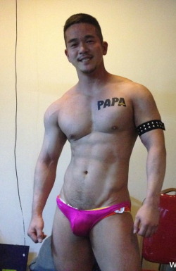 sexinmyheart:  yumyumasianhunks:  yum yum Asian hunks. check out my blog  Kenta, Japanese Go Go Boy!