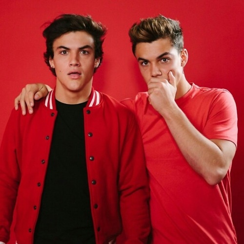 thedolansaintshit: dolan-baby:Grayson and Ethan in red appreciation post. fucj