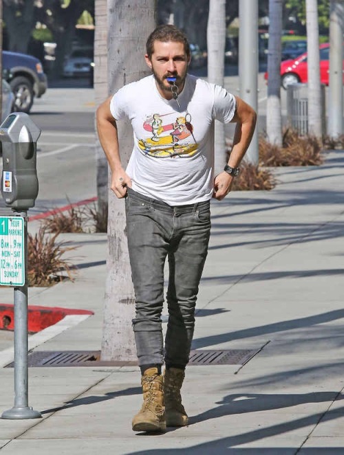 666fuck:Shia Labeouf Street Style