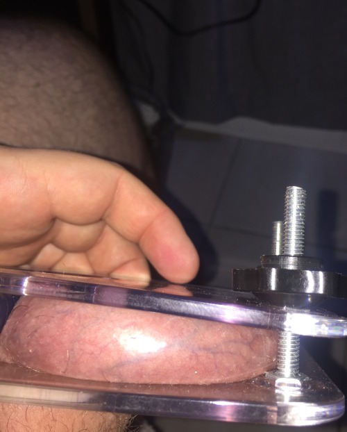 juicy-fruit69: Playing with the crusher! Hopefully go further next time!