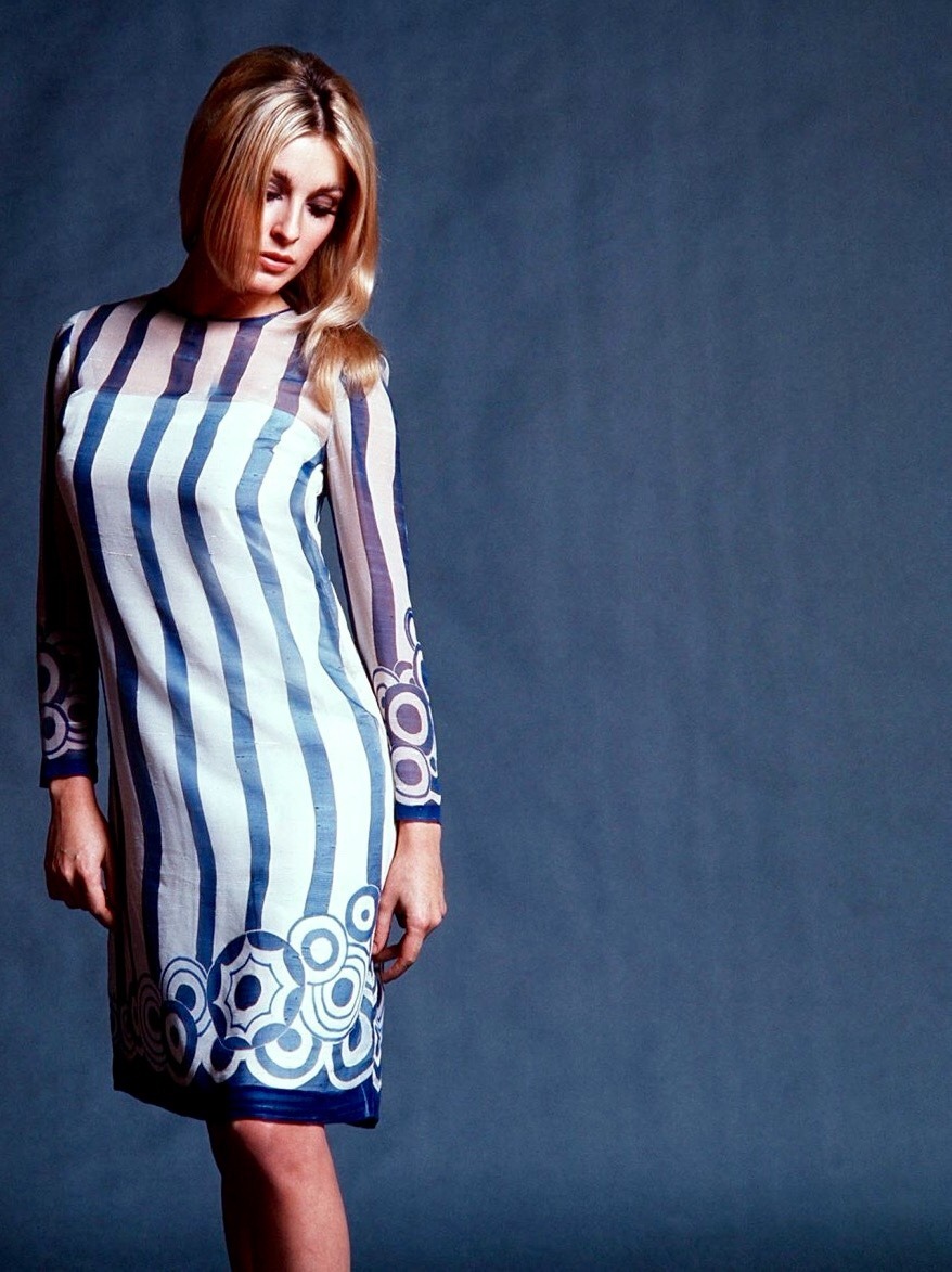 simply-sharon-tate:Sharon Tate, photographed for Harper’s Bazaar by David McCabe