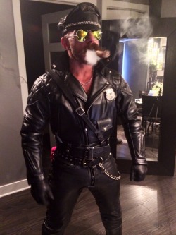 cigarleathersub:  fuckyeahhottness:  http://fuckyeahhottness.tumblr.com  please let me breathe Your mansmoke and feel, smell and taste Your leather, Sir!