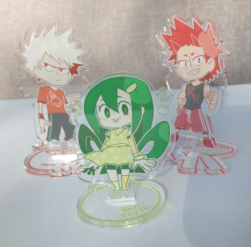 i opened my shop! ✨the last tsuyu is @boratoki‘s art!!reblogs appreciated!!