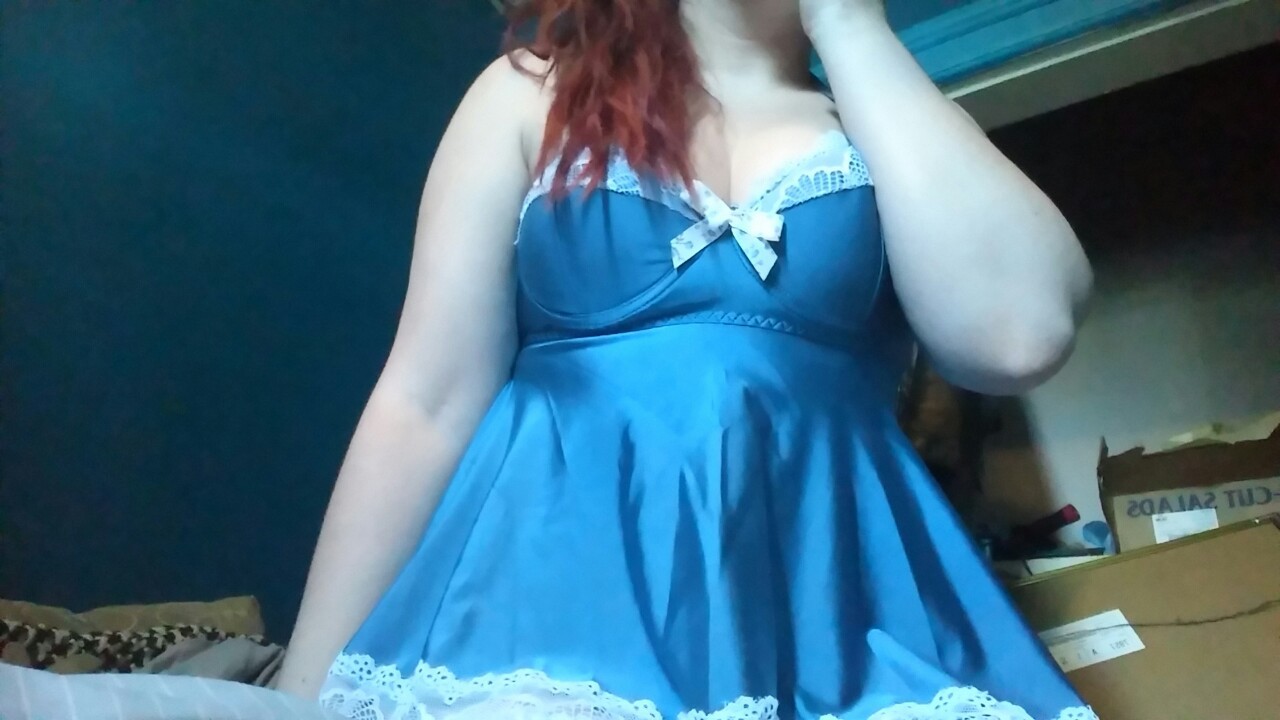 bbyfoxgirl:  😇 Angel Baby wants to play 😇  {Please don’t remove caption.