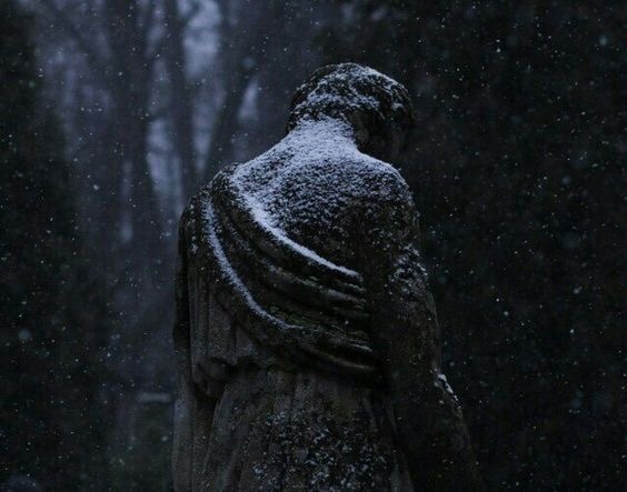 x-heesy: Frozen ❄️https://open.spotify.com/track/2aUv0uf0zDg2XF5qiWq0Ji?si=sN67cmPq