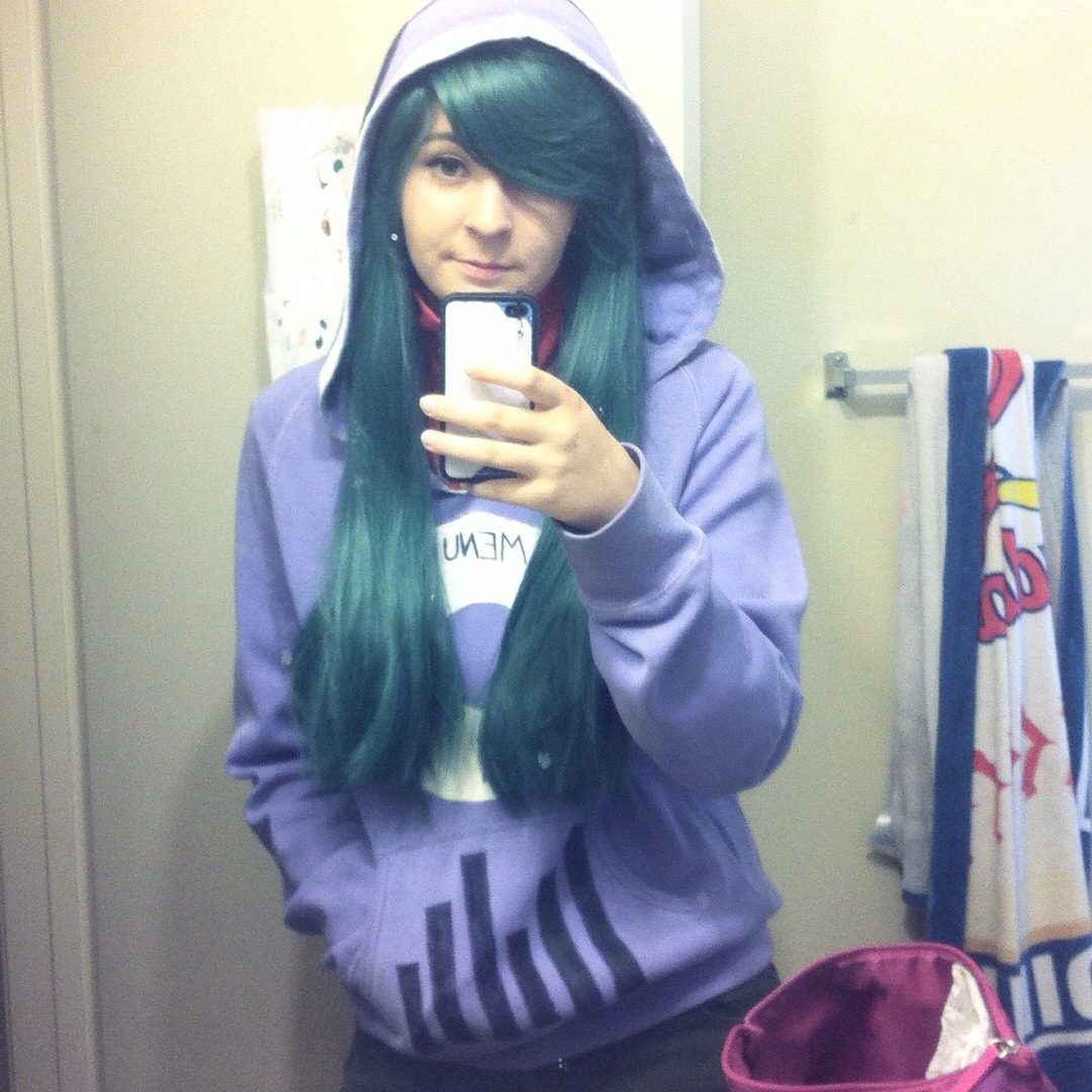 wispercosplay:  Come find us at AX!  Haha saw you guys x3 liked the sweaters!