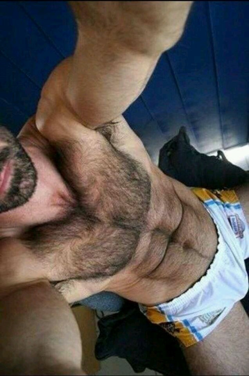 mystraightfriend:  Mystraightfriend.tumblr.com