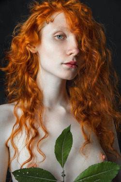 rjfour:  Lilith Ardath by Mikhail Shestakov