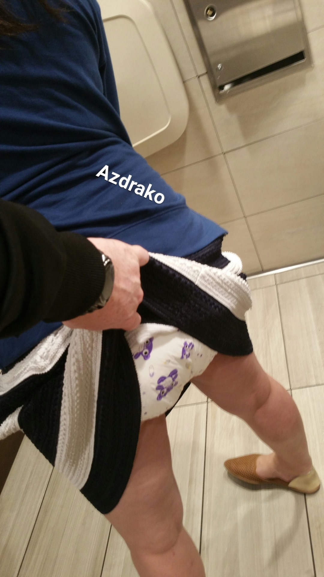 azdrako:  I forced baby cat into the family restroom and pulled up her skirt. Her