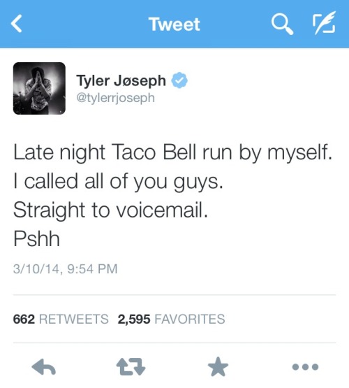 sandwiches-are-cool:  Their music isn’t the only reason why Twenty One Pilots is one of the best bands around