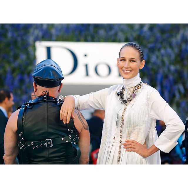 Leelee Sobieski
Christian Dior show, Paris Fashion Week October 02 2015.
-
More pictures from this event in Archive:
http://yeahleeleesobieski.tumblr.com/tagged/Paris-Fashion-Week-October-02-2015