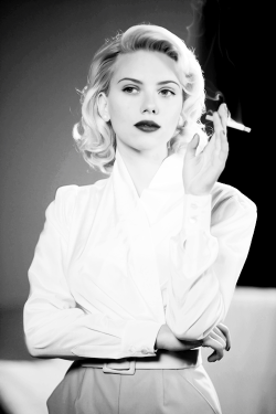 lovequotesrus:  Scarlett in The Black Dahlia  Everything you love is here