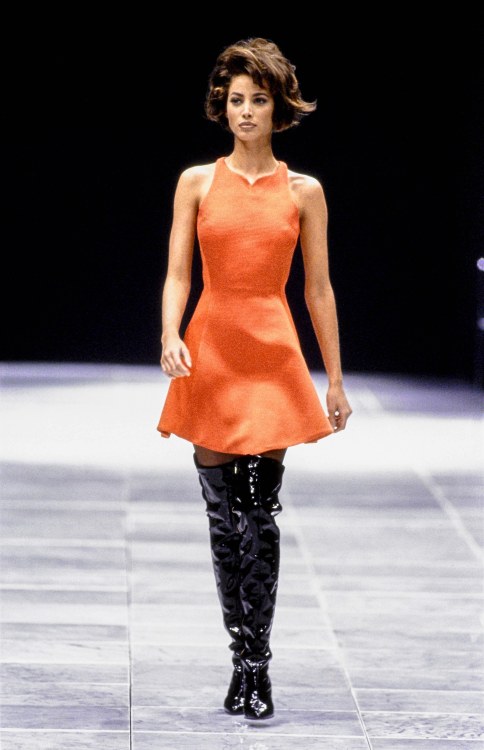 Versace, Fall 1991 RTWThis is Christy Turlington Burns, and honestly I’m mostly posting this for her