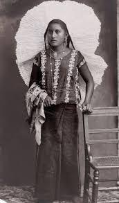 Tehuanas (women of Tehuantepec, Mexico) in Huipil Grande headdressesThe Tehuana are a fascinating ma