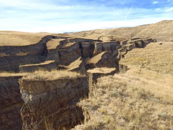 micdotcom:  A fissure 750 yards long and 50 yards wide just appeared in Wyoming’s