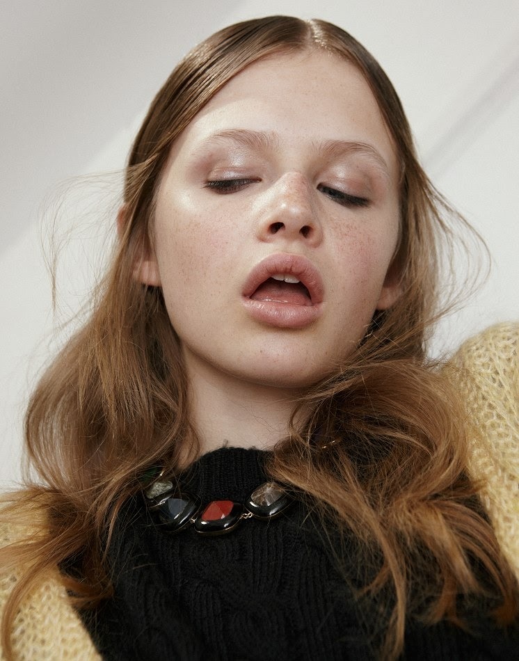 houseofbourbon:   “Little Gardner,” featuring Anna Lund, photographed by Piczo