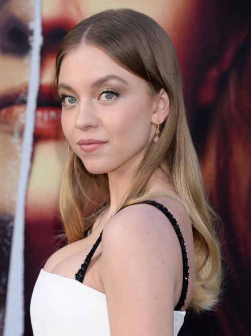 Starlets:sydney Sweeney