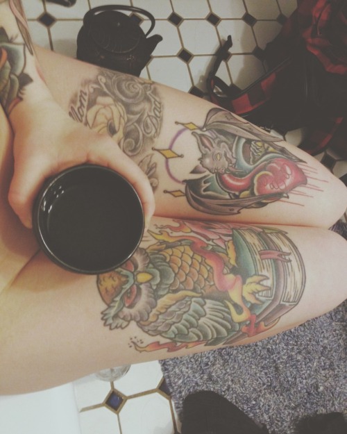 modifiedfiction:  Naked tea time is the best time.