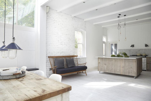 {Two kitchens for some end-of-day inspiration: one modern, and one not-so modern (but not really THA