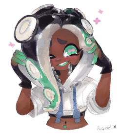 ava-riel:  hoodie days 02(i love drawing Marina with her hair up aaaaaaaa)