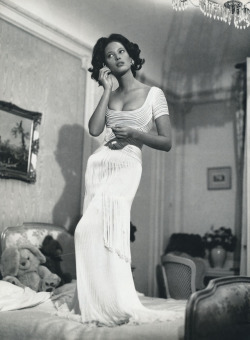 the-original-supermodels:Le Grand Hotel - Vogue Italia (couture supplement) (1993)Christy Turlington by Walter Chin