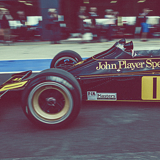 itracing:  Silverstone Classic Images by Peter Aylward 