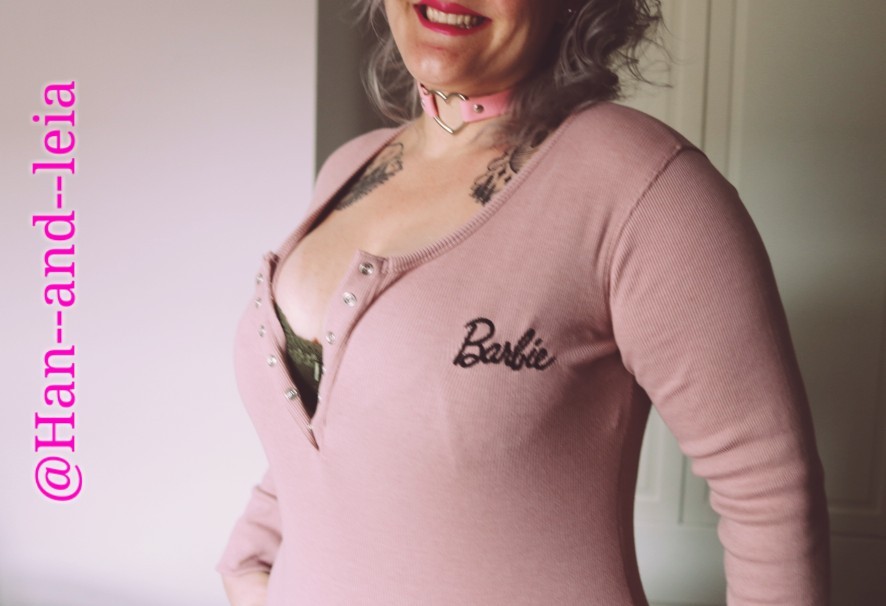 han–and–leia: Too much Pink? Never! Balancing up my outer Barbie with a lil bit