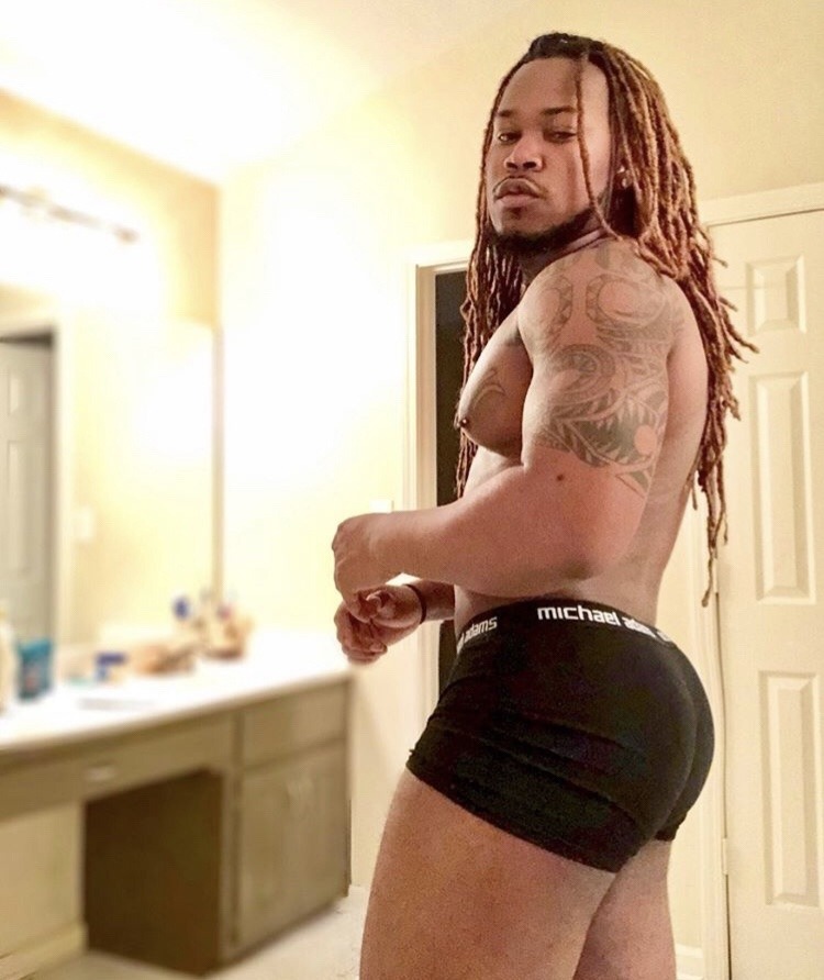 missnlinc:  Smash R Pass 🔨 👣👣 👣