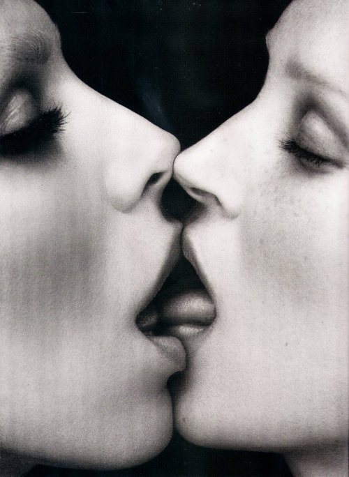 Mert Alas &amp; Marcus Piggott shoots Kate Moss, Lea T and Natalia Vodianova