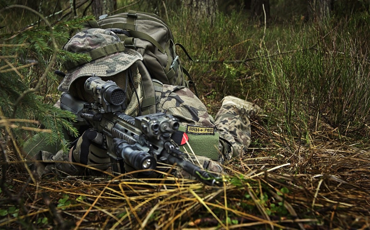 house-of-gnar:  Polish SOF JWK. photos sourced from public domain 