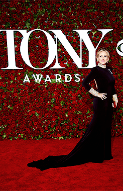 theatregraphics: Marlee Matlin attends the 70th Annual Tony Awards at The Beacon Theatre on June 12,