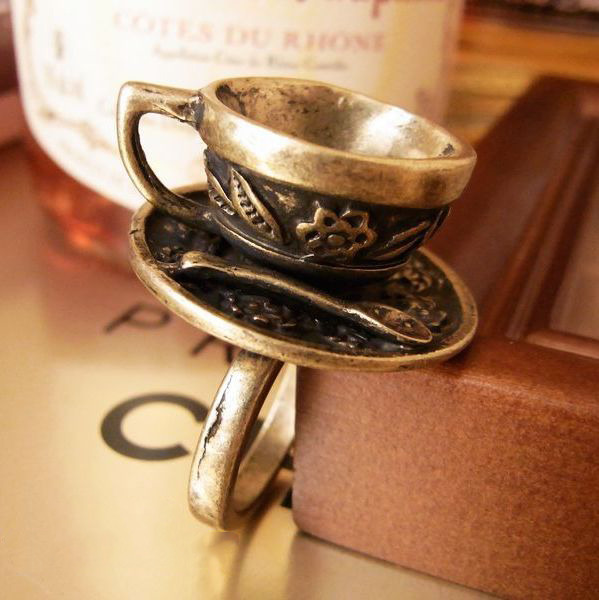 luxury-andfashion:  Coffee Cup Decorated Ring
