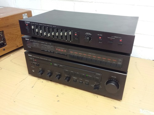 Yamaha Stereo, 1983. Yamaha A-700 Natural Sound Stereo Amplifier - Yamaha T-700 Natural Sound AM/FM 