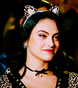simon-lewis: veronica lodge in chapter six: faster, pussycats! kill! kill!