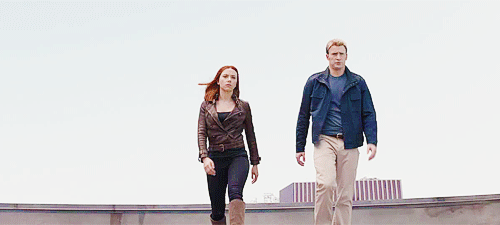 adulthoodisokay:  captainsassymills:  ♫ Walk, walk fashion baby  ♫  i was hoping