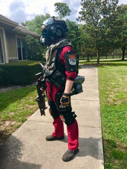 apsisprops:Jack Cooper - Titanfall 2Finally managed to finish this build, and just in time for Megac
