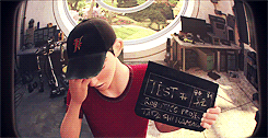 crabbyyy:    (x)  